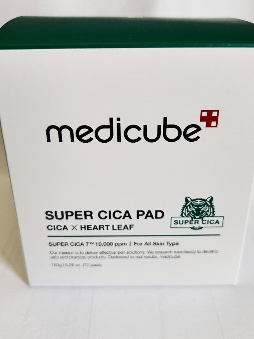 Medicube Super Cica Pad 150g (70 pads) Centella asiatica extract 88% K-Beauty